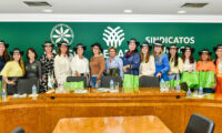 Semeadoras do Agro recebe comitiva de mulheres da Famato para troca de experiências