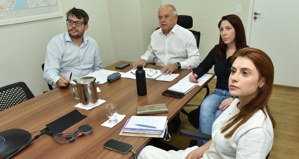 Reunião virtual com os Sindicatos Rurais referente ao Projeto Saúde no Campo apresentada pelo gerente do PPSC, Roberto Duarte e técnicos. 