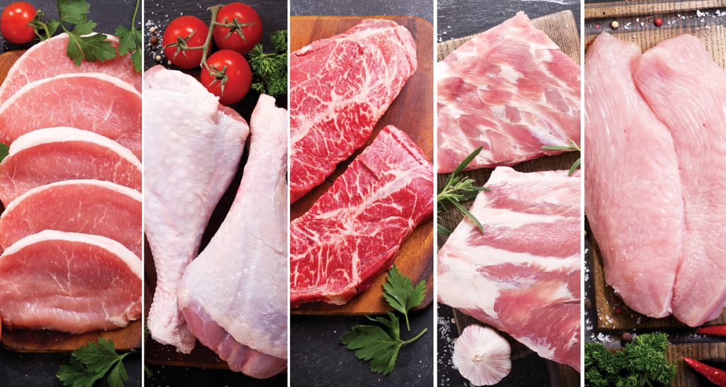 A imagem apresenta uma composição em mosaico, dividida verticalmente em cinco seções, cada uma exibindo diferentes tipos de carnes cruas preparadas para o consumo.