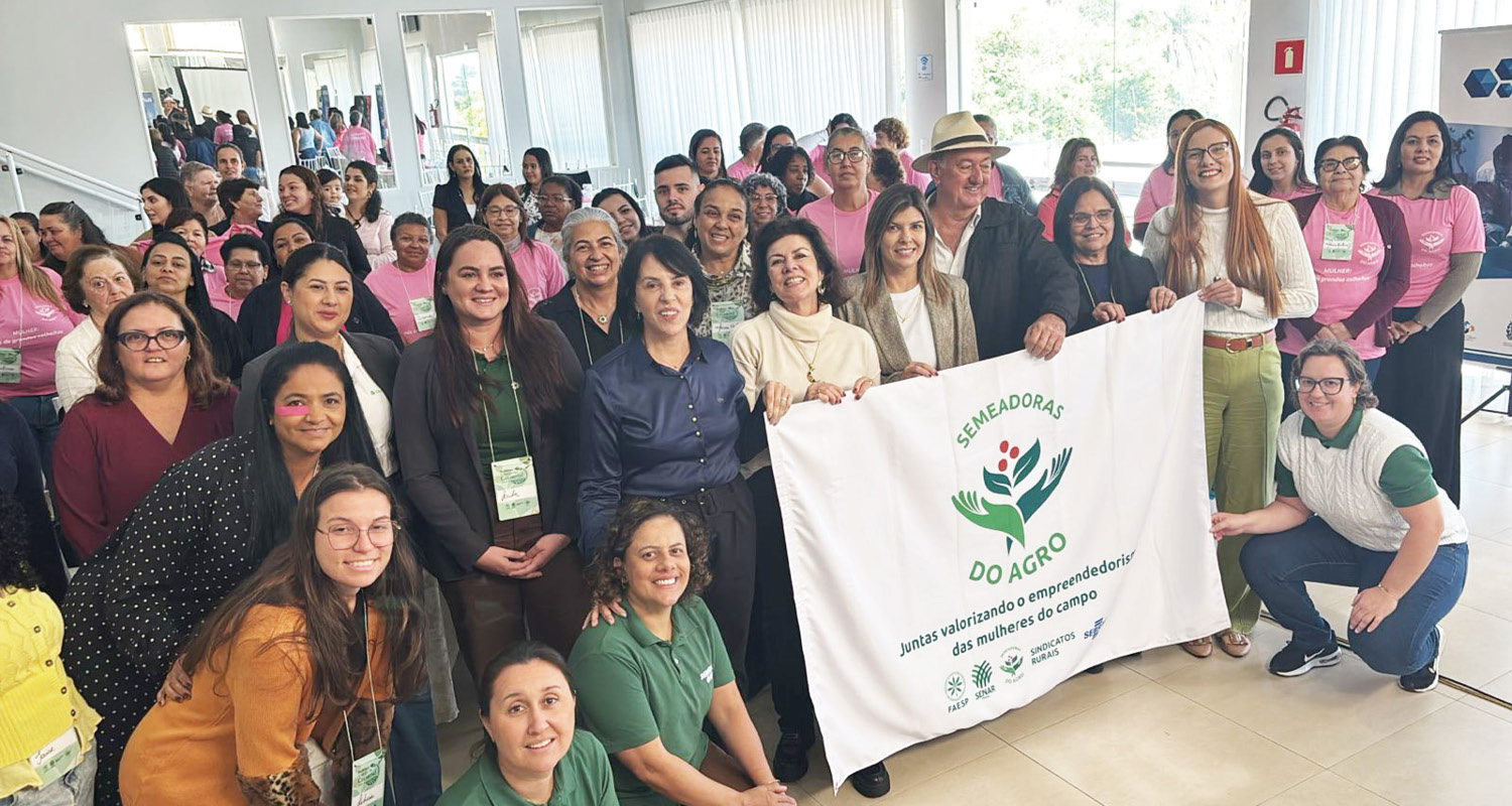 A cidade de Santa Rosa de Viterbo recebeu, no dia 3 de junho, o módulo “Mulheres, é Tempo de Colheita” da Comissão Semeadoras do Agro, da Federação da Agricultura e Pecuária do Estado de São Paulo (Faesp). O encontro reuniu produtoras rurais, lideranças e representantes de entidades parceiras para uma programação voltada ao fortalecimento do protagonismo feminino no agronegócio paulista. A realização contou com a participação da Faesp, do Senar-SP, do Sebrae-SP, do Sindicato Rural de Santa Rosa de Viterbo e da Prefeitura Municipal.